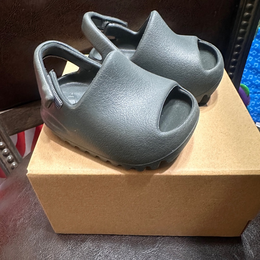 Infant Yeezy Slides